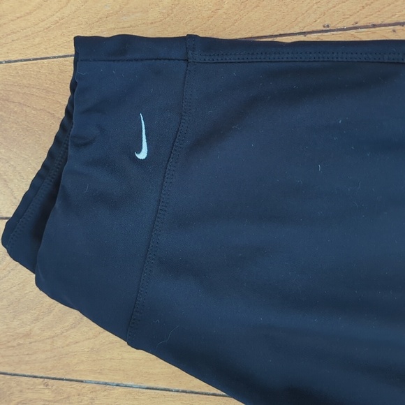 Black Nike high-waisted flare yoga pants - Picture 2 of 5